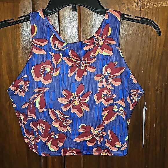 Athleta Concious Crop Printed Top, Size Medium D-DD, Multi Tropical Color, NWT - Picture 1 of 6
